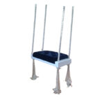 ⁦مرجيحة أطفال خشب سويدي بتنجيد قطيفة تركي – آمنة ومريحة للعب والاسترخاء⁩ - الصورة ⁦3⁩