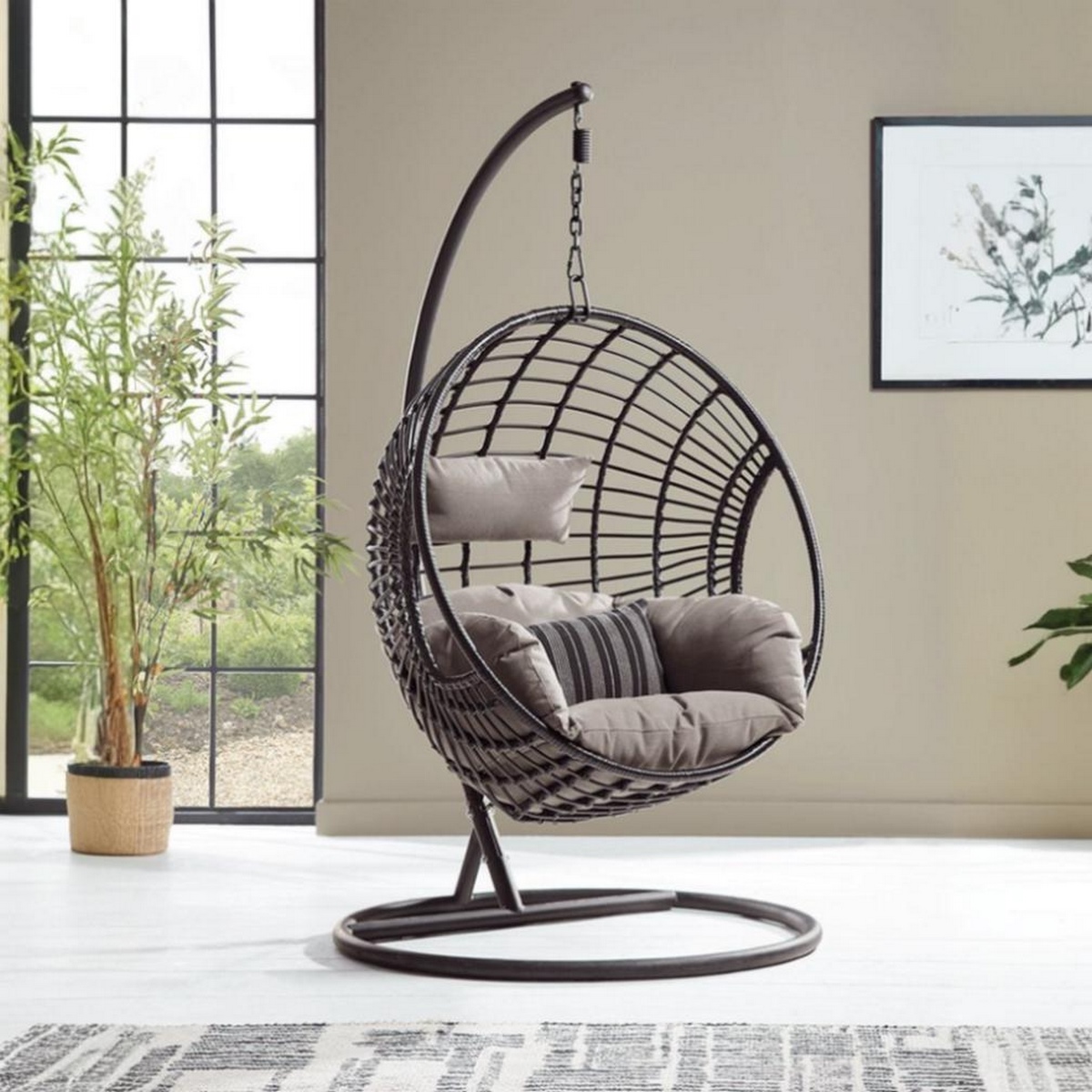 Single Rattan Swing - Black كرسي مرجيحة راتان أنيق ومريح بلون بني فاخر – من Shamasy - الصورة 1