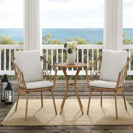 كراسي راتان بيج مشبح مع ترابيزة أوف وايت – تصميم عصري أنيق