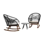 ⁦كراسي بلكونة رتان بيور مع قماش أوف وايت وتصميم أسود أنيق⁩ - الصورة ⁦5⁩