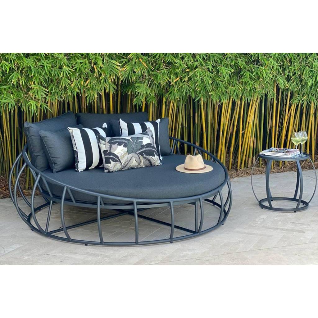 Iron Chaise Lounge2 شازلونج حديد رمادي شازلونج بحر بخامة جاكوار ومقاسات 120×120 - الصورة 1