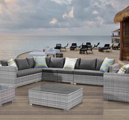 جلسات خارجية رتان رمادي مع اثاث خارجي فاخر