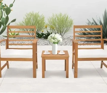 كراسي خشب للحدائق مع ترابيزة بتصميم عملي وأنيق