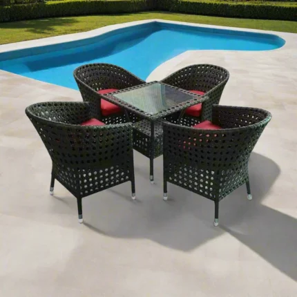 كراسي سفرة مودرن رتان أسود بتنجيد نبيتي تصميم عصري راقٍ