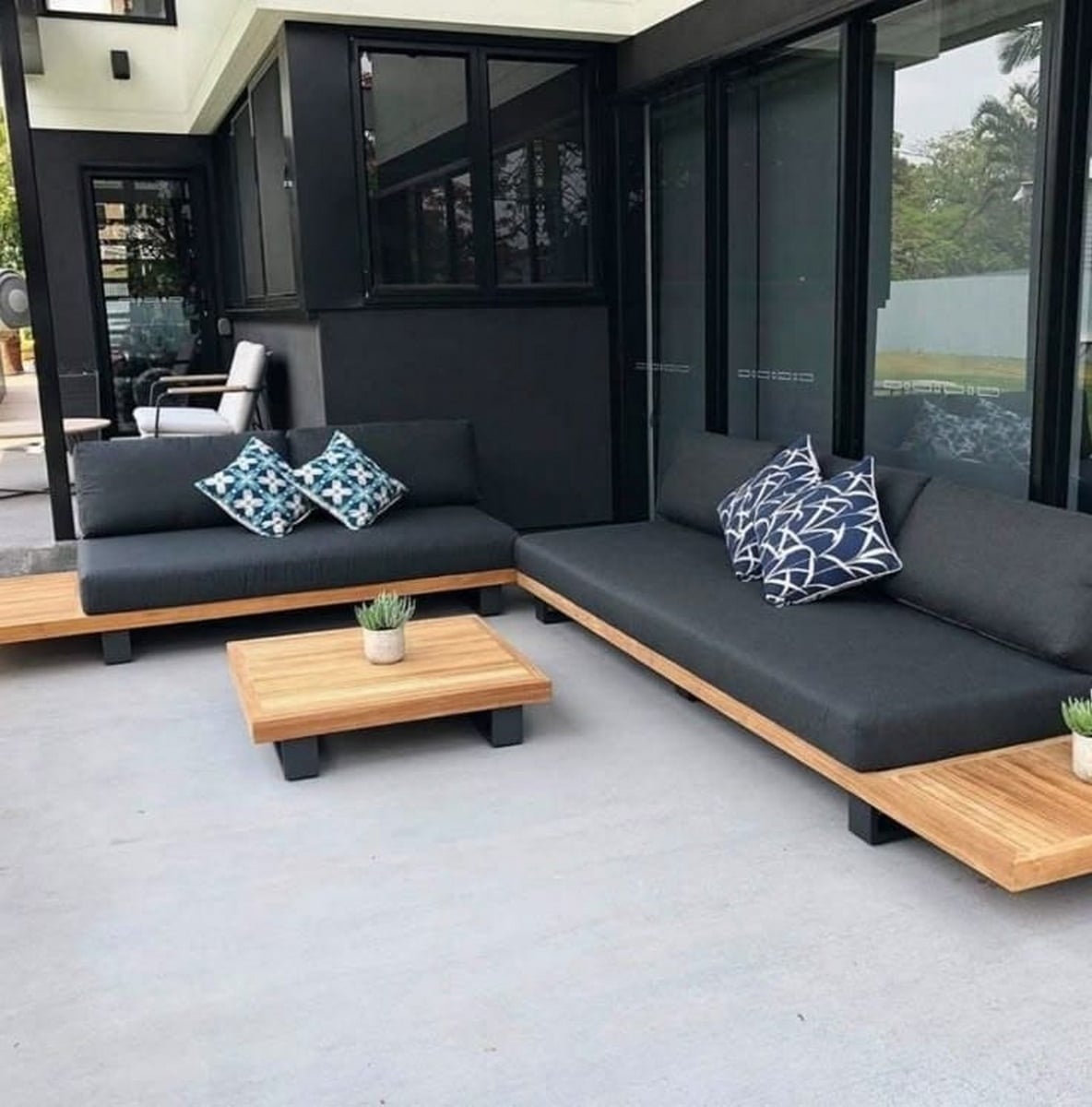 ALEOUT73032-ENV (1) اثاث خارجى معدنى طقم ستيل مودرن 3 قطع اسود فاخر 195سم - الصورة 1